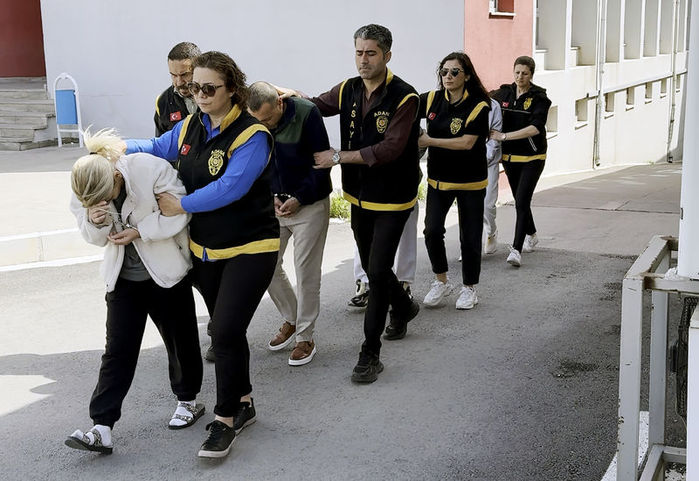 Fuhuş Çetesi Çökertildi