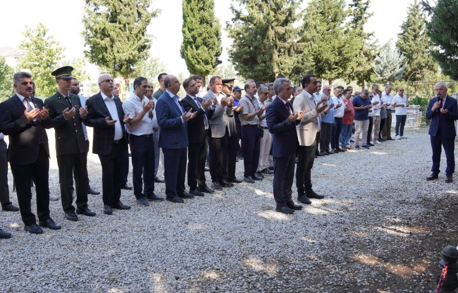 Şehitler Anıldı