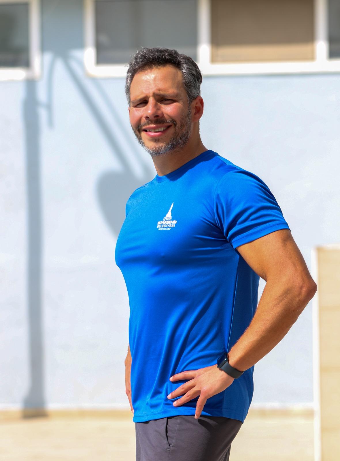 Capri–Napoli Yüzme Ultra Maratonu