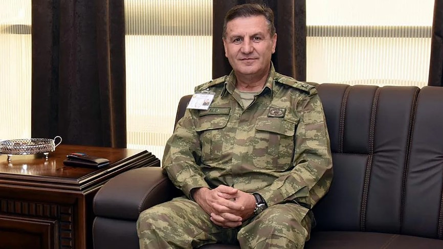 Komutan Değişimi