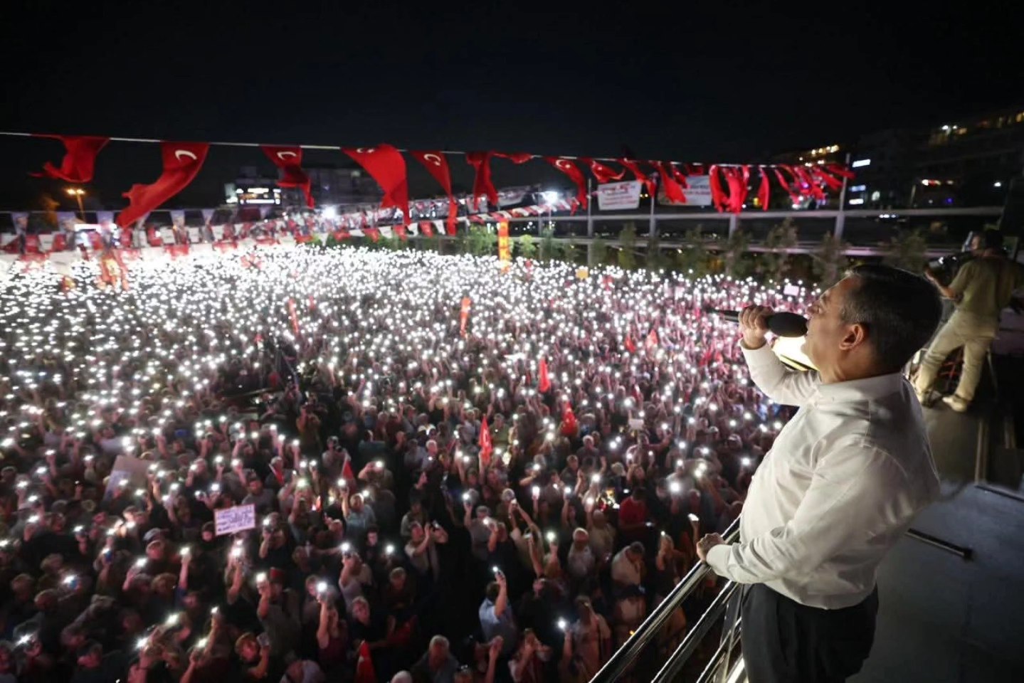 Özel, Aydın Mitinginde