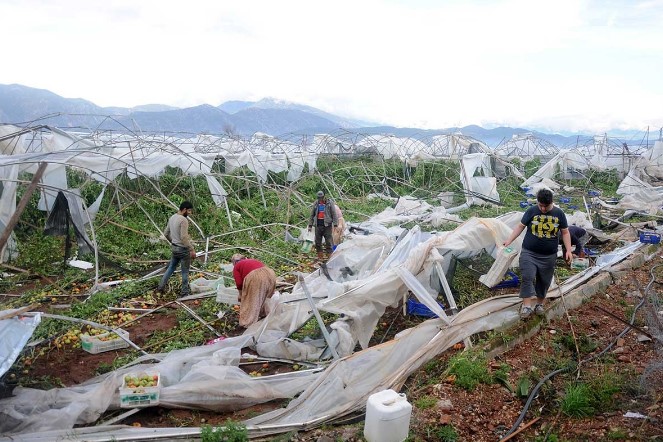 Antalya Da Fırtına