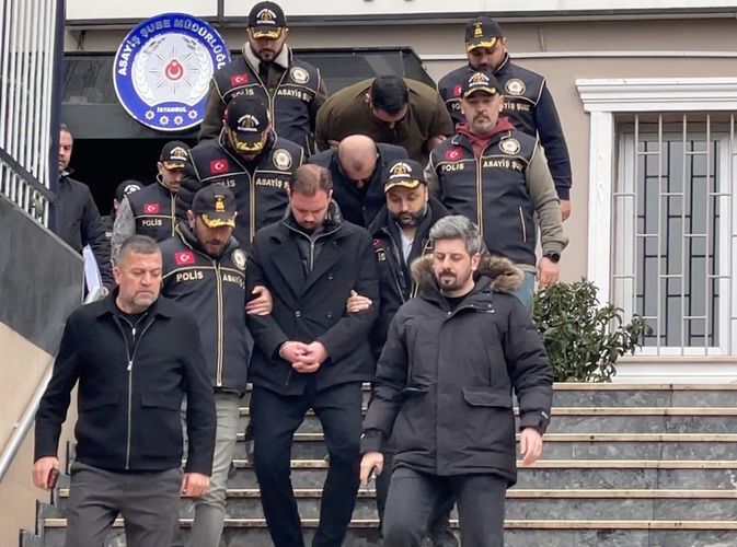 8 Şüpheli̇ Adli̇yeye Sevk Edi̇ldi̇