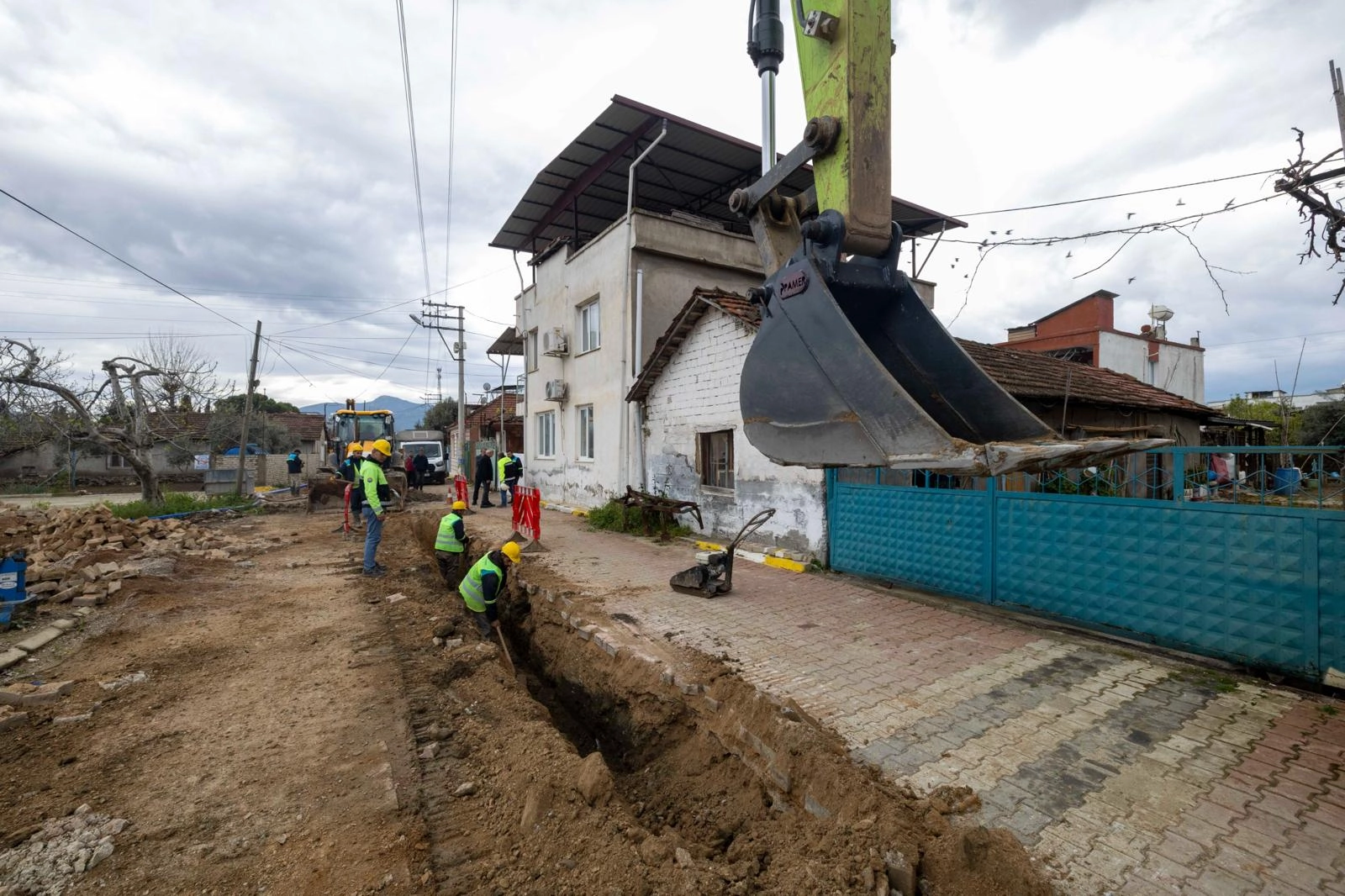 İZSU'dan üç ilçeye 180 milyon TL'lik yatırım