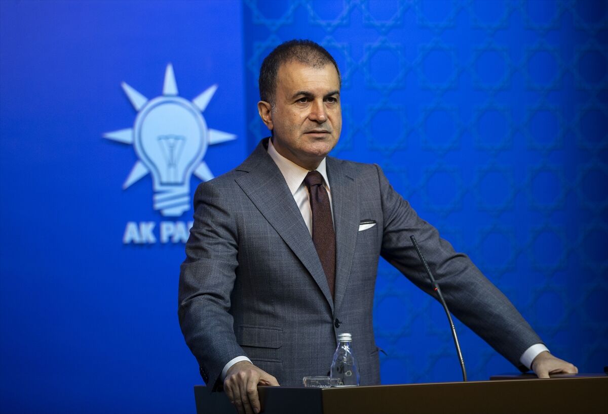 Ömer Çelik'ten Hatimoğulları'na sert tepki: Açıklamasını düzeltmelidir