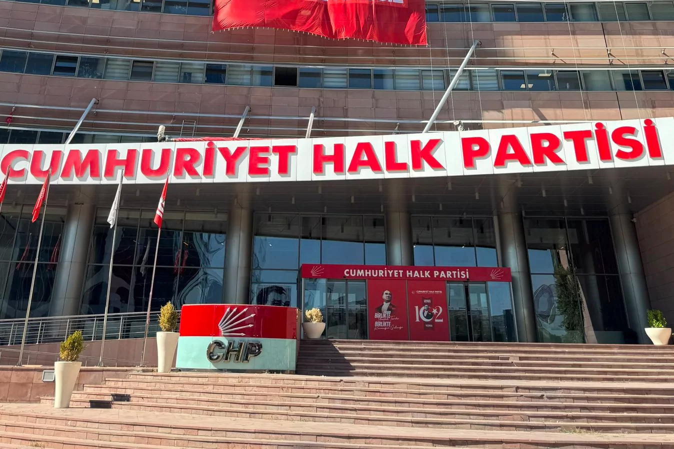 CHP'den Mersin'deki gözaltılara tepki: Adamına göre hukuk olmaz!