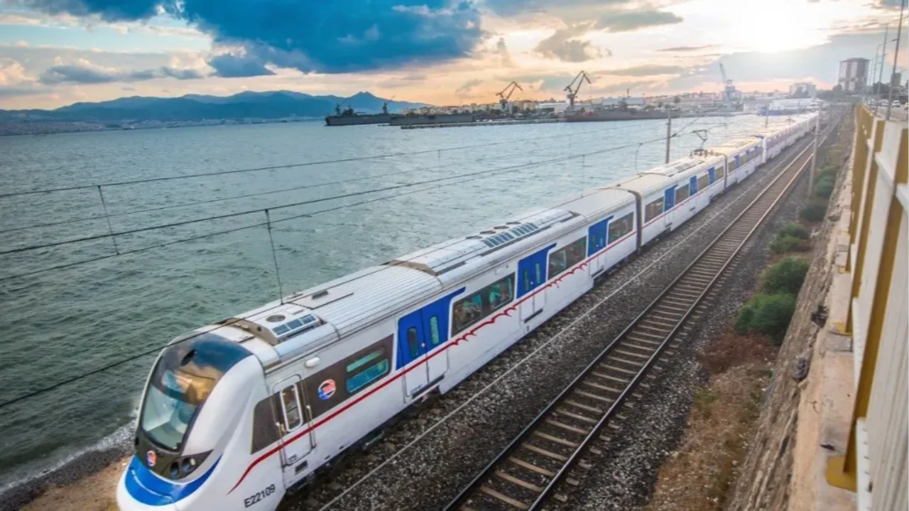 İzmir'de bayramda toplu ulaşımda özel düzenleme