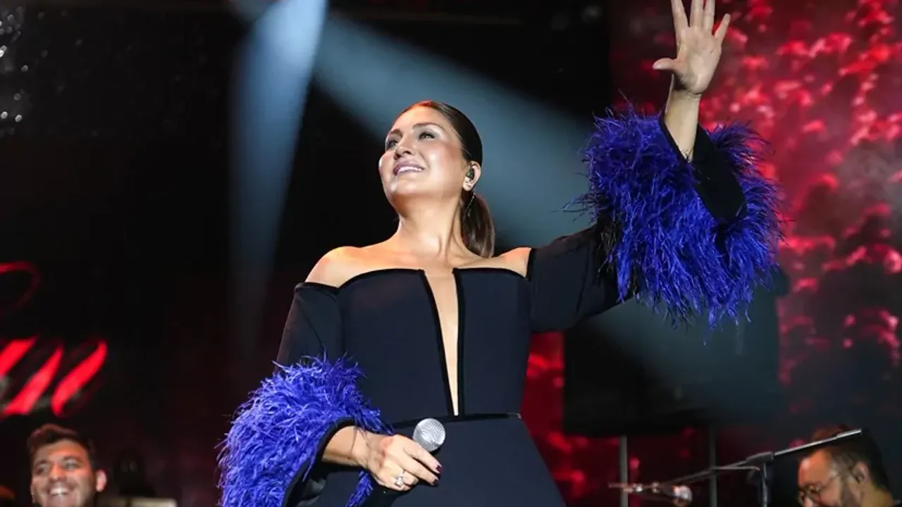 Sibel Can'dan yeni sezona ışıltılı başlangıç