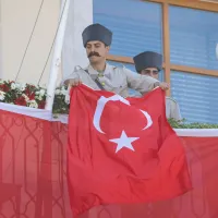 YAŞAM