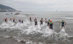 Triatlon şampiyonası nefes kesti