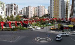 Kayseri Talas'a yer gök kırmızı beyaz