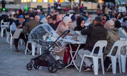 İzmir dayanışması Ramazan’da da sürecek