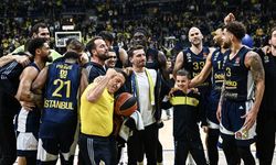 Fenerbahçe Beko, Barcelona'yı dağıttı