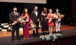 DEÜ’nün Muhsin Ertuğrul Tiyatro Emek Ödülü sahibini buldu
