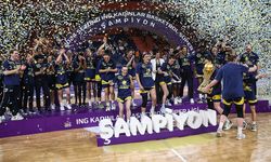 Fenerbahçe Alagöz Holding Şampiyon oldu