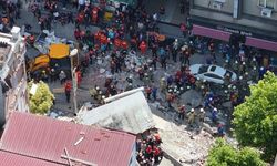 Küçükçekmece’de çöken binaya ilişkin gözaltına alınan 4 şüpheli adliyeye sevk edildi