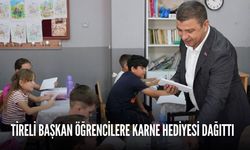 Tireli Başkan Öğrencilere Karne Hediyesi Dağıttı