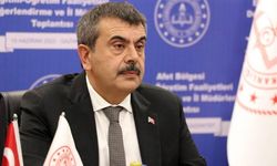 Bakan Tekin LGS'ye girecek öğrencilere başarılar diledi