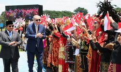 Cumhurbaşkanı Erdoğan Endonezya'da... Türkiye-Endenozya ilişkileri gelişiyor