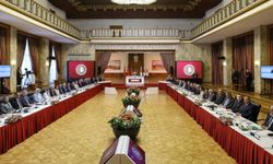Komisyonda Gerginlik: DEM Parti Toplantıdan Ayrıldı