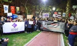 İzmir Karabağlar'da şiddete karşı tek ses tek yürek