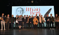 Manisa'da İlhan Berk şiir ödülü genç şaire verildi