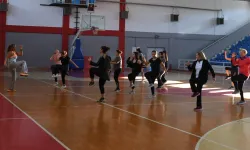 İzmir Narlıdere'de kadınlardan sağlıklı başlangıç