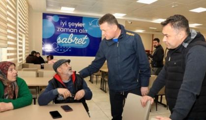 Antalya'nın Alanya ilçesi depremzedeler için seferber oldu