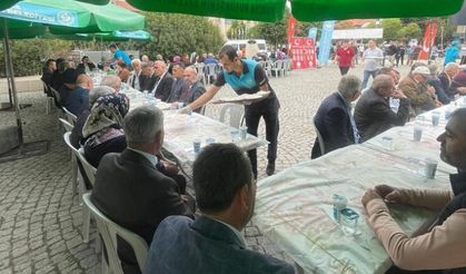 Manisa'da dualar şehitler için arşa yükseldi