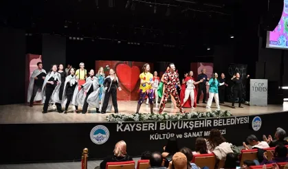 Kayseri Büyükşehir'den müzikal oyunu