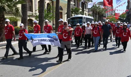 Manisa'da mesir coşkusu doğaya taşındı