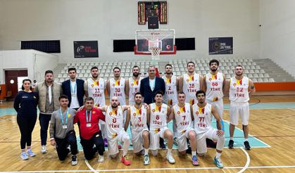 Tire Belediye Spor, basketbolda rakip tanımıyor