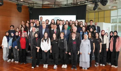 Prof. Dr. Hasan Mandal Bursalı öğrencilerle buluştu