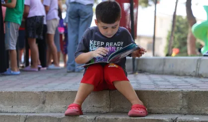 İzmir Karabağlar’da kitapla tanışmayan çocuk kalmayacak