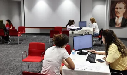 Denizli 'de ücretsiz YKS tercih danışmanlığı ilçelere ulaştı