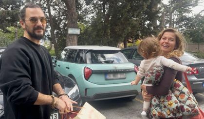 Burcu Biricik ailesiyle etiler'de görüntülendi