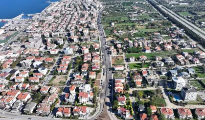 İzmir Güzelbahçe trafiğe yeni bulvarla gün sayıyor