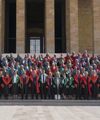 Yargıtay’dan Anıtkabir’e anlamlı ziyaret: “Adaletin ışığında ilerlemeye kararlıyız”