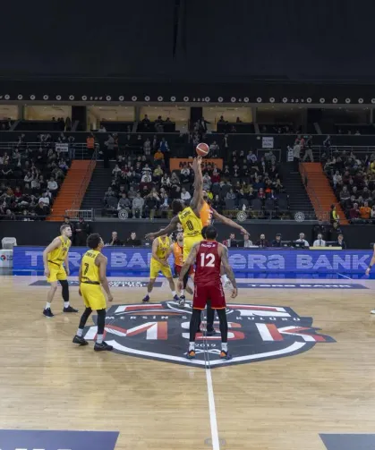 MSK, Galatasaray'ı 114-76 mağlup etti
