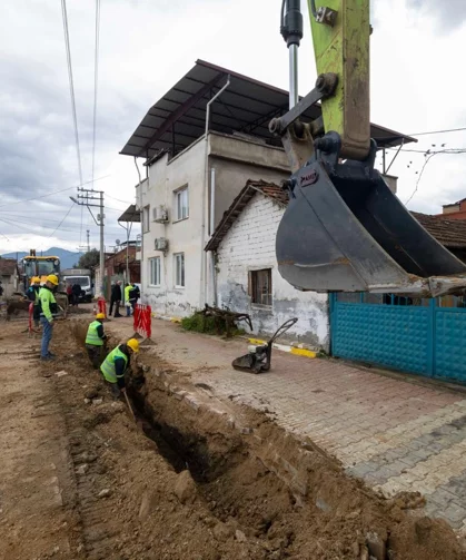 İZSU'dan üç ilçeye 180 milyon TL'lik yatırım