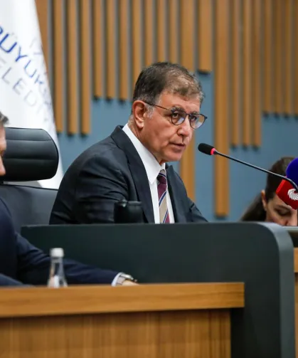 Başkan Tugay: Çöpün siyaseti olmaz