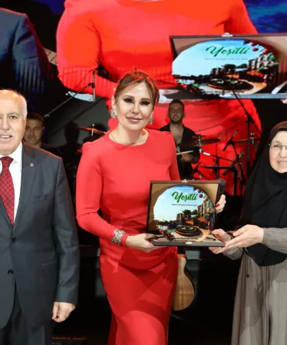 Mardin Yeşilli Kiraz Festivali'ne, Funda Ararlı final