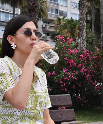 Mersin'de kavurucu sıcak uyarısı: Bu belirtilere dikkat!