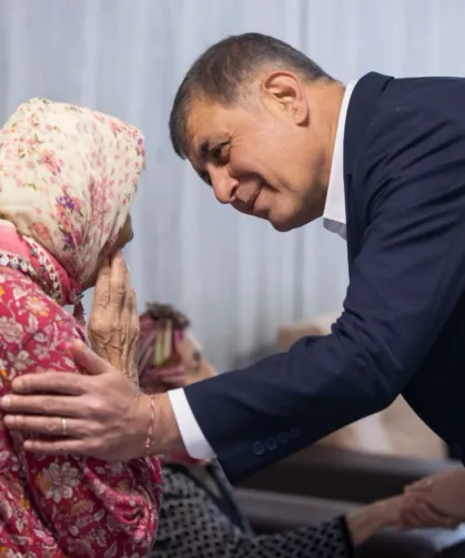İzmir'de emeklilere 8 bin lira destek