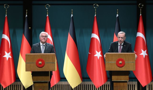 Cumhurbaşkanı Erdoğan: Türkiye-Almanya arasında beşeri bir köprü vazifesi gören tüm vatandaşlarımızla gurur duyuyoruz