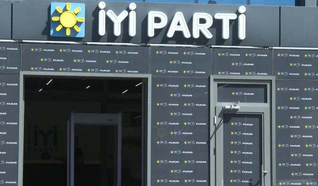 İYİ Parti'de istifalar sürüyor