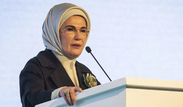 Emine Erdoğan: TBMM’de şehit olan kahramanlar alkışlandı