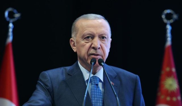 Cumhurbaşkanı Erdoğan, İzmir’deki yangından etkilenen vatandaşlarla telefonla görüştü