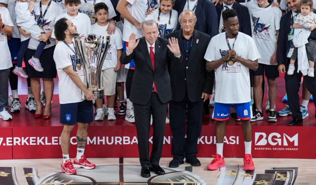 Cumhurbaşkanlığı Kupası Anadolu Efes'in