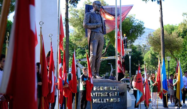 Tire'de ilköğretim haftası kutlandı